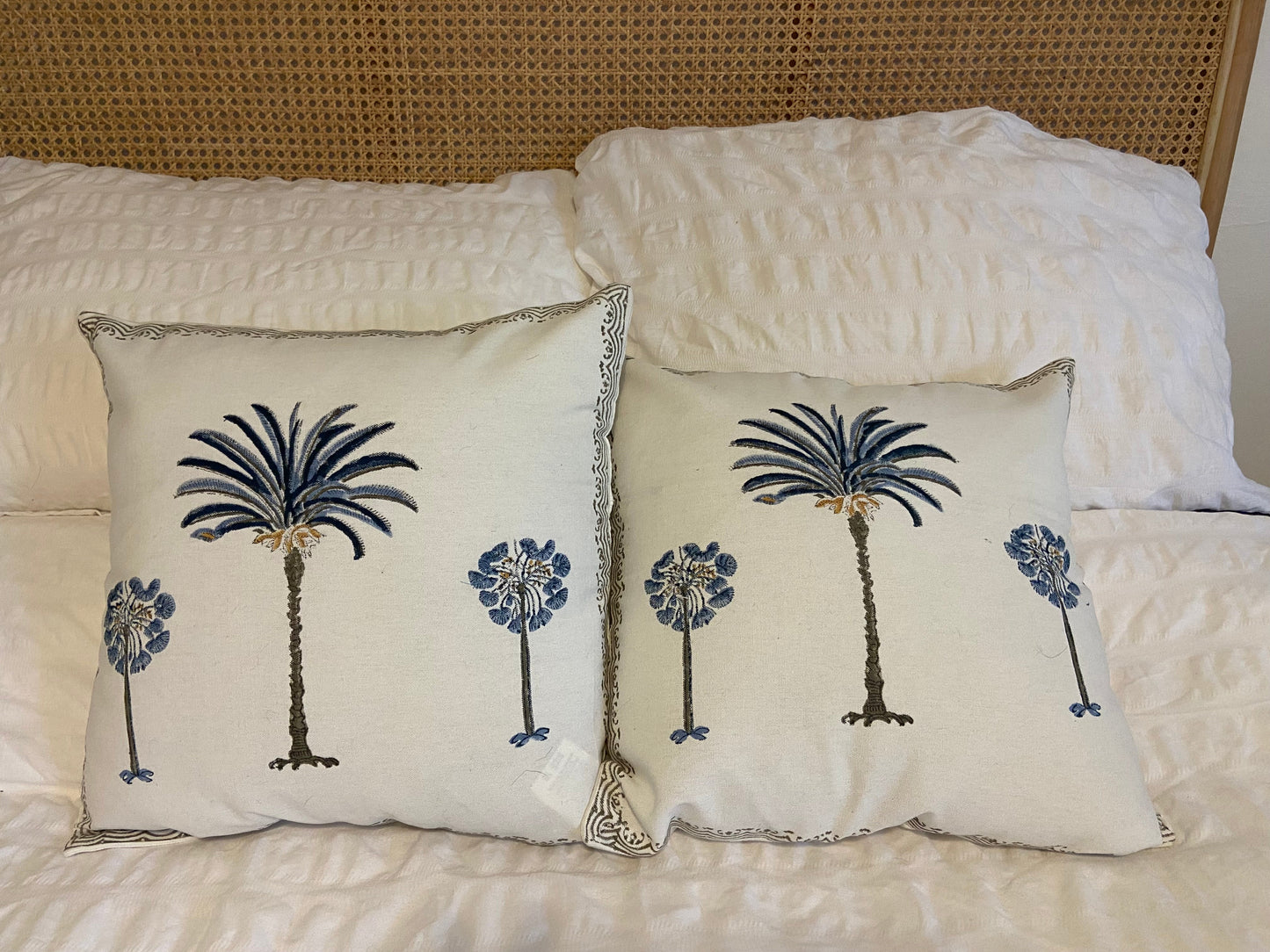 Decorative Palm Cotton Cushion Cover