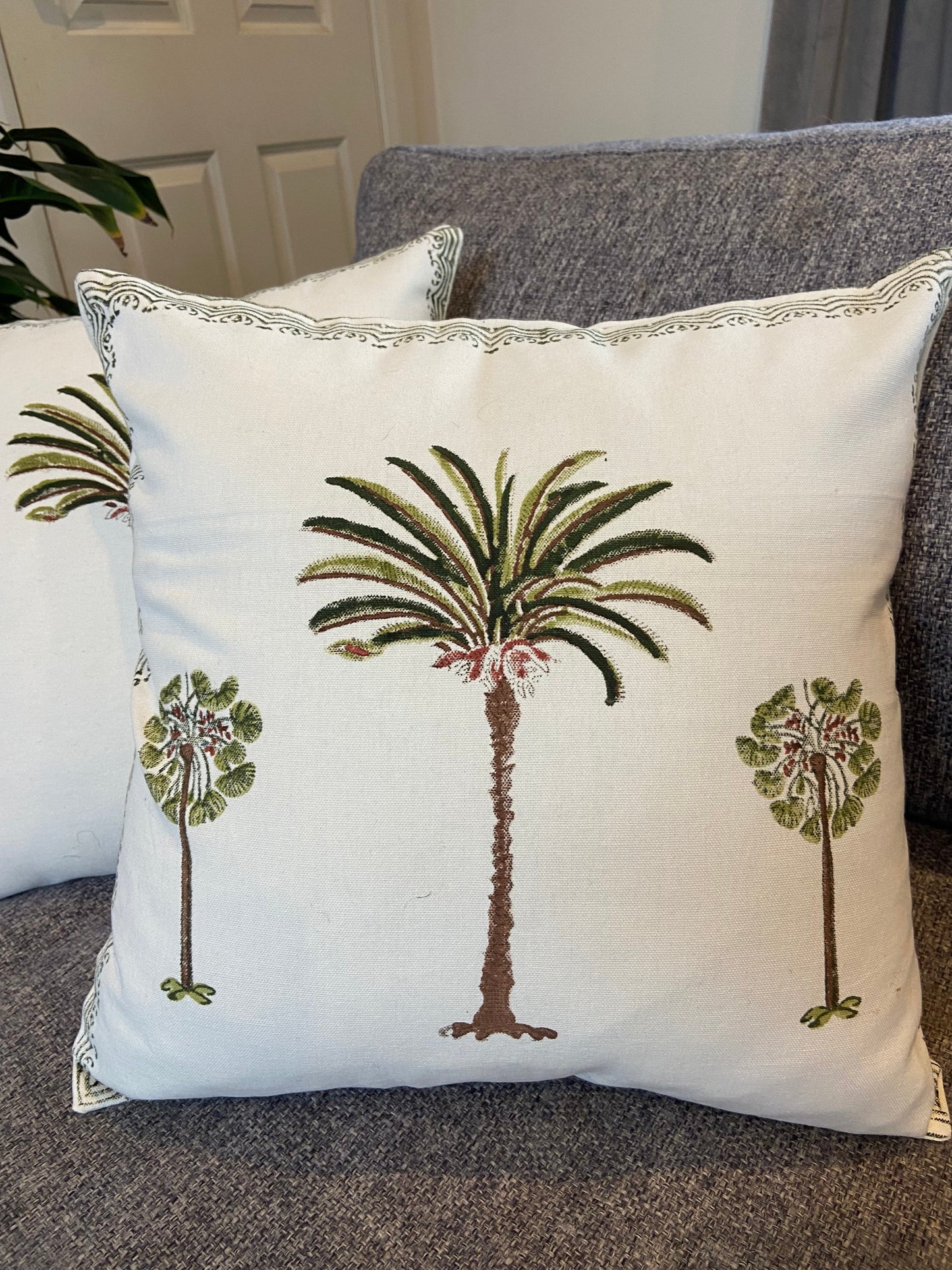 Decorative Palm Cotton Cushion Cover