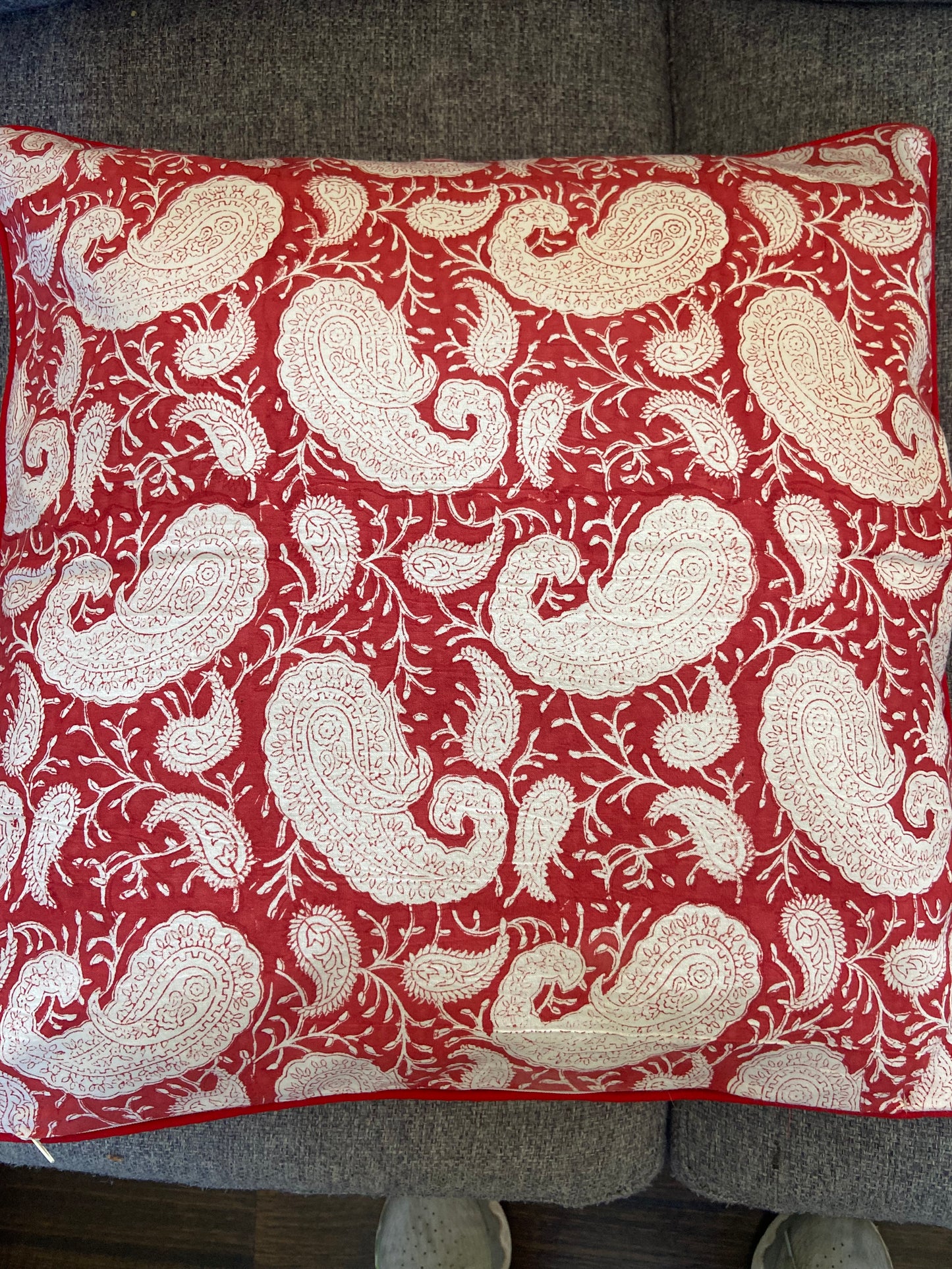 Raspberry Paisley Piping Cushions Covers (50X 50cm)